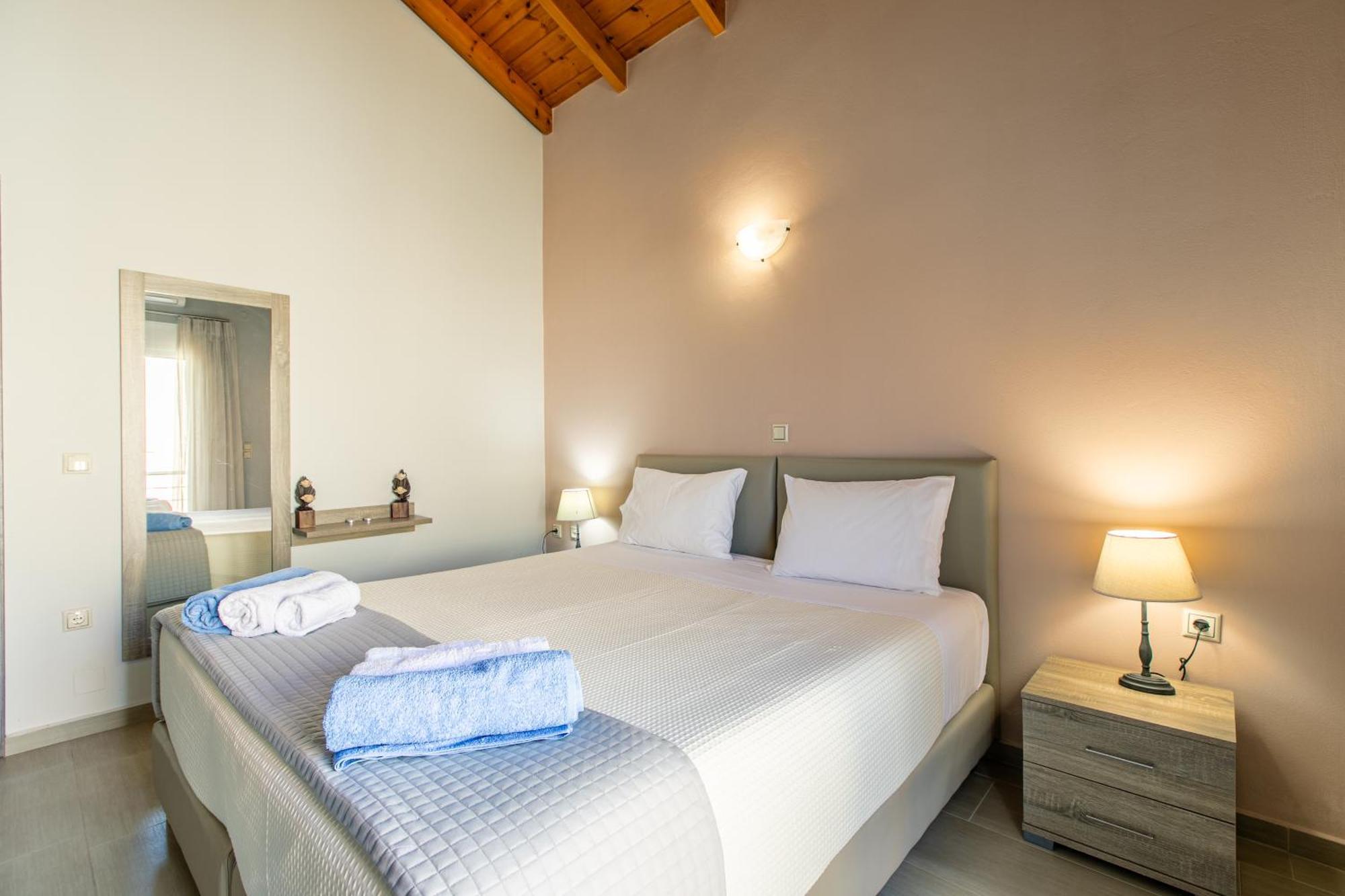 Villa Neaira Vatolakkos  Extérieur photo